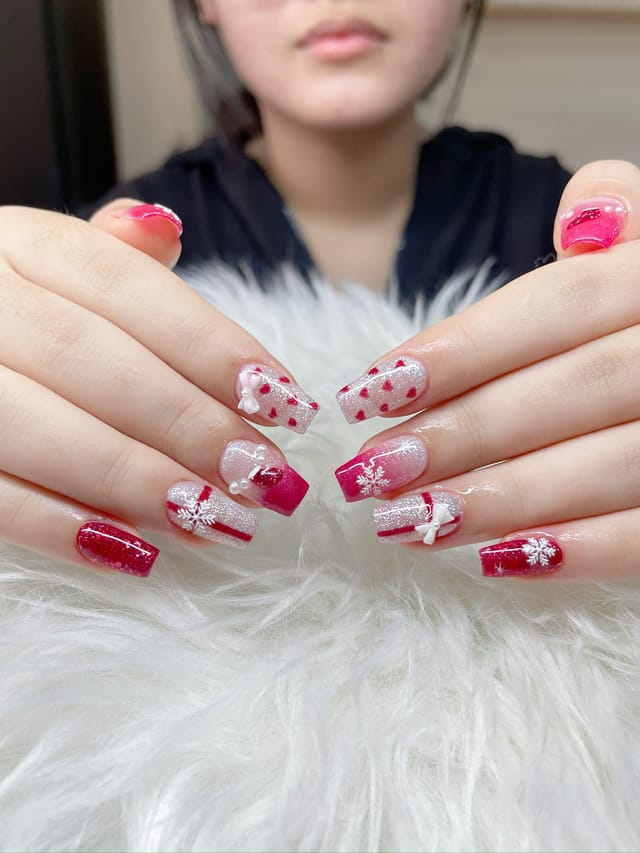 MOA nail look