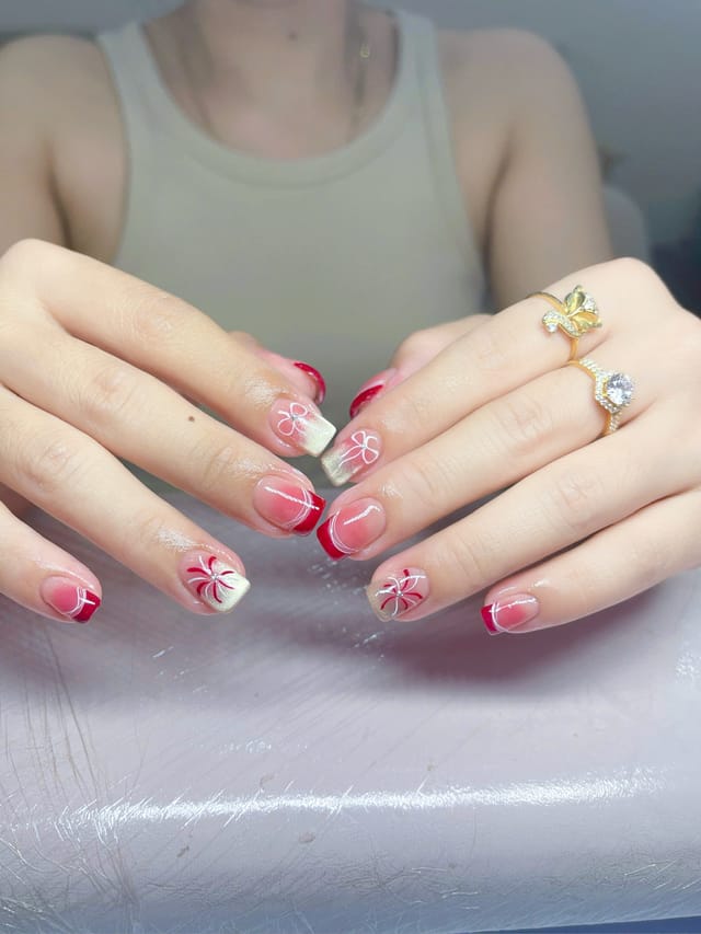 MOA nail look