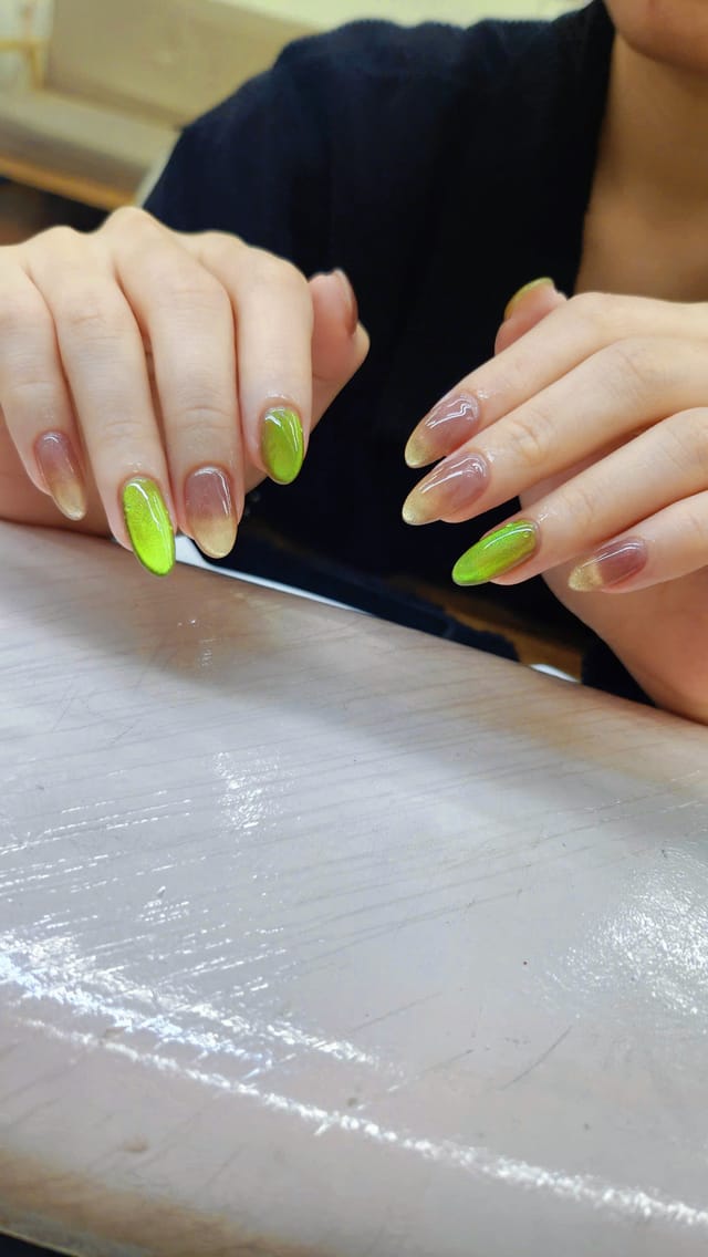 MOA nail look