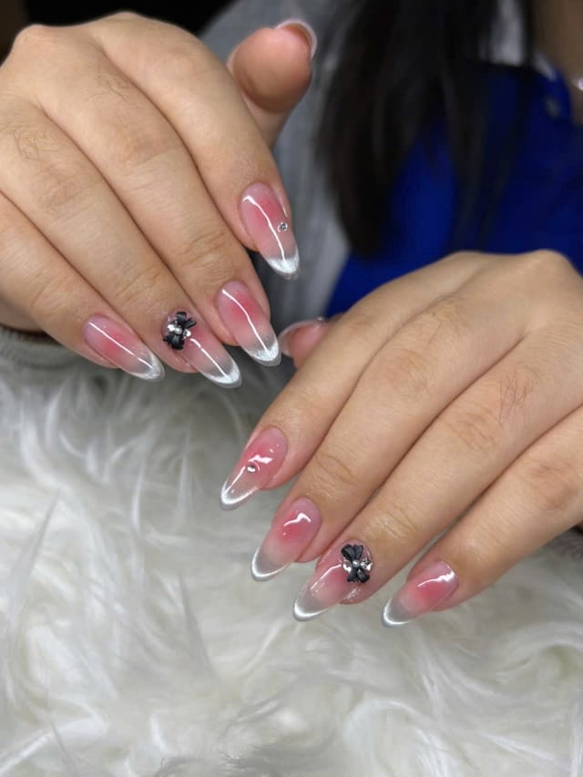 MOA nail look