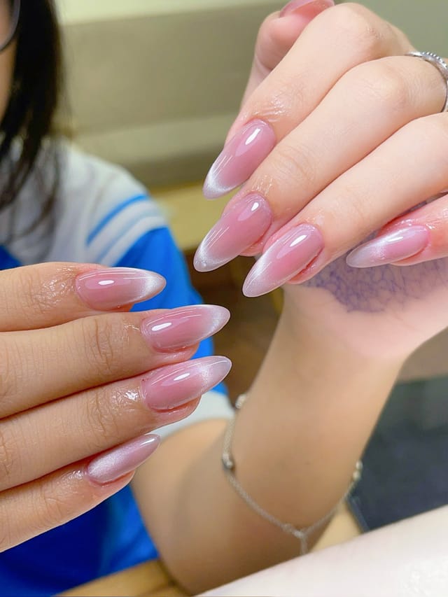 MOA nail look