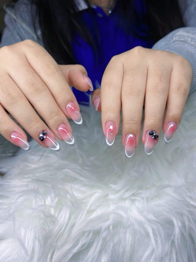 MOA nail look
