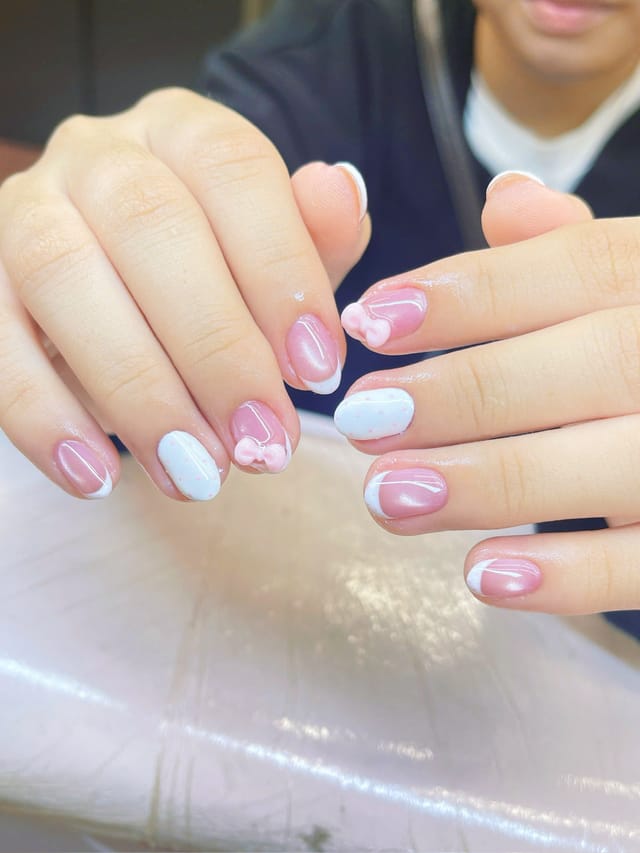 MOA nail look