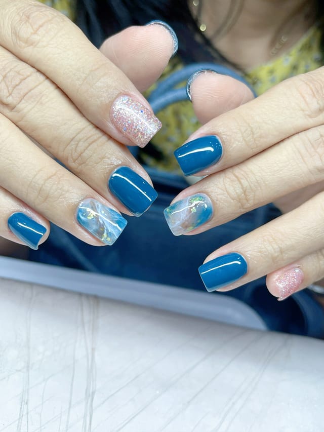 MOA nail look